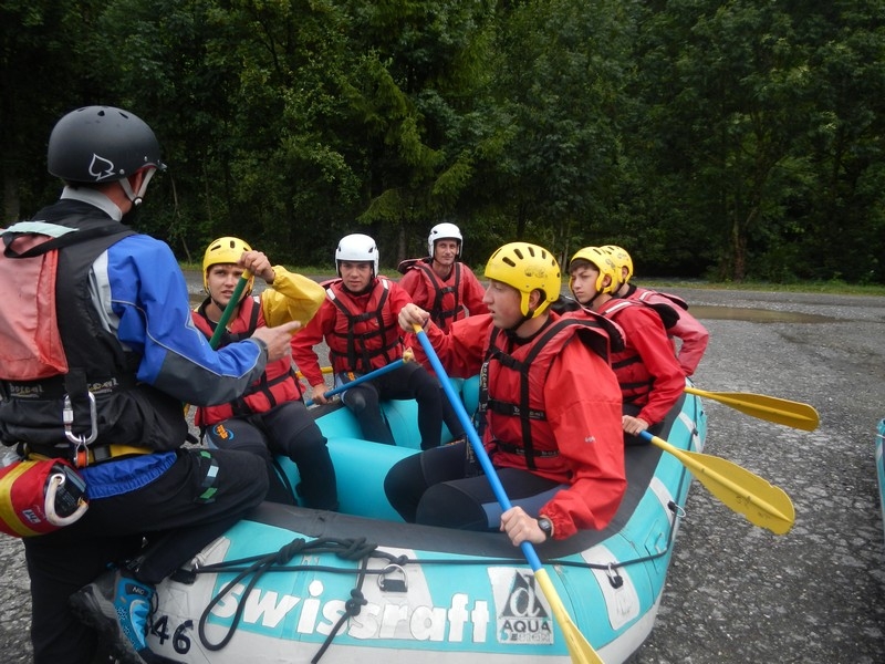 Village Camps International Summer Camp Leysin, Switzerland 2025-08-09 https://www.villagecamps.com/journals_admin/images/716-47-raft (141).jpg